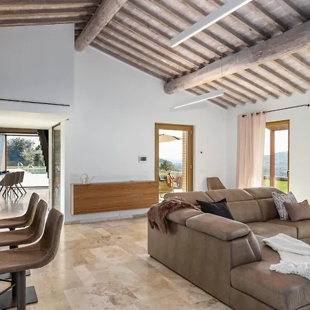 Velari In With Private Pool, Ac Volterra