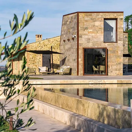Velari In With Private Pool, Ac فولتيرا
